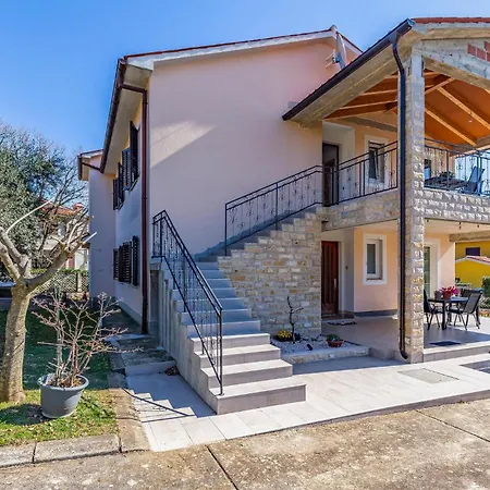 Apartman 2 Bedroom Cozy In *